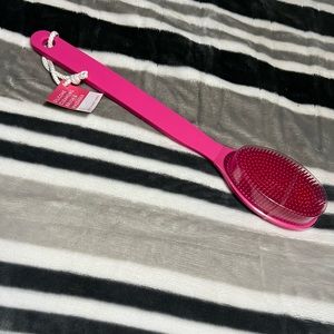 Bath & Body Works silicone cleansing Brush and Massager